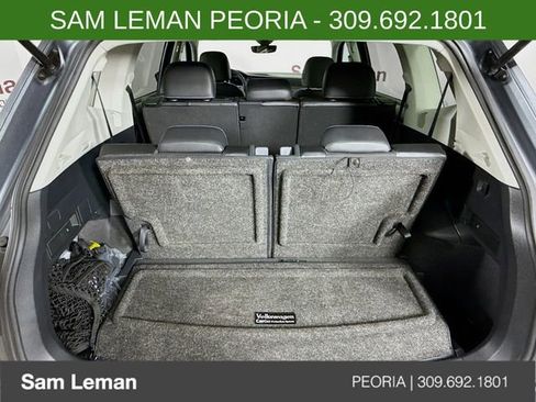 Used 2023 Volkswagen Tiguan SE image 24