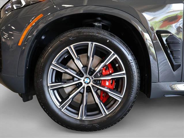 Used 2026 BMW X5 xDrive40i w/ M Sport Package AWD/4WD image 10