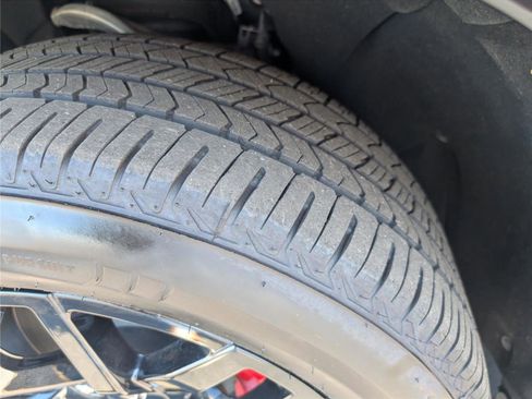 Used 2023 Chevrolet Tahoe RST w/ RST Performance Edition image 11