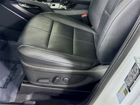 Used 2022 Kia Telluride EX w/ EX Premium Package image 26