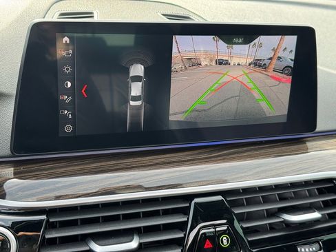 Used 2019 BMW 540i 540i w/ M Sport Package image 31