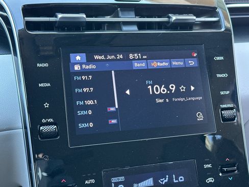 Used 2024 Hyundai Tucson SEL FWD image 17