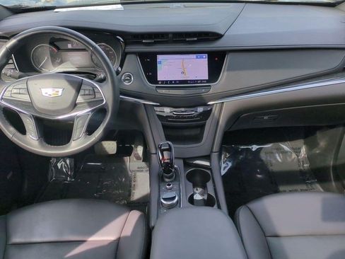 Certified 2023 Cadillac XT5 Premium Luxury FWD image 16