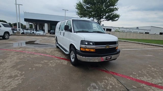 Used 2025 Chevrolet Express 2500 w/ Driver Convenience Package RWD image 2