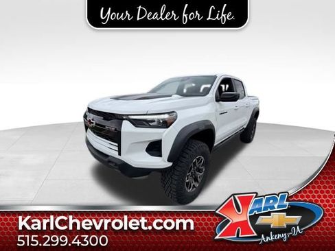 Used 2023 Chevrolet Colorado ZR2 w/ ZR2 Convenience Package III AWD/4WD image 1