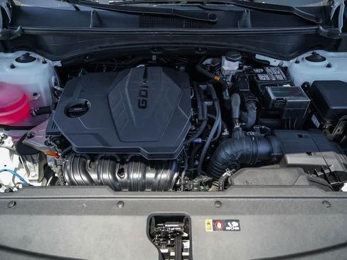 Certified 2025 Kia Sportage EX FWD image 26
