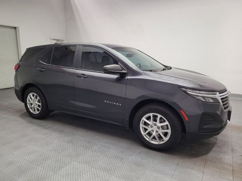 Used 2022 Chevrolet Equinox LS AWD/4WD image 11