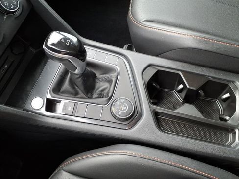 Used 2024 Volkswagen Tiguan Wolfsburg Edition image 26