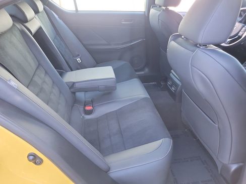 Used 2025 Lexus IS 500 RWD image 23