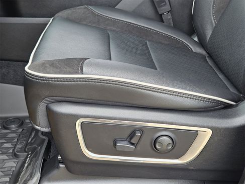 New 2026 RAM 1500 Laramie w/ Sport Appearance Package image 26