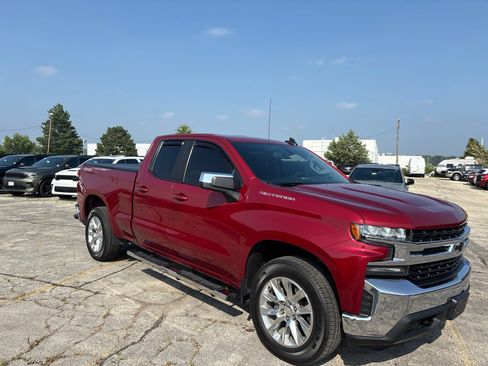 Used 2019 Chevrolet Silverado 1500 LT w/ All-Star Edition AWD/4WD image 4