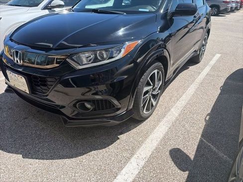 Used 2019 Honda HR-V Sport image 28