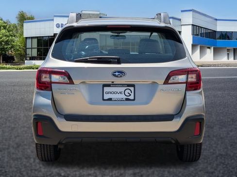 Used 2018 Subaru Outback 2.5i AWD/4WD image 4