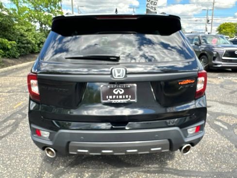 Used 2023 Honda Passport TrailSport image 14