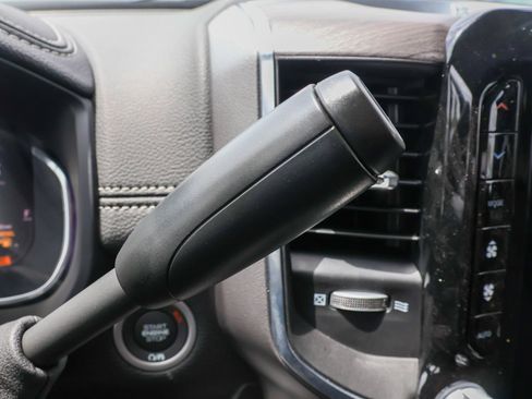 New 2026 RAM 2500 Laramie w/ Night Edition AWD/4WD image 19