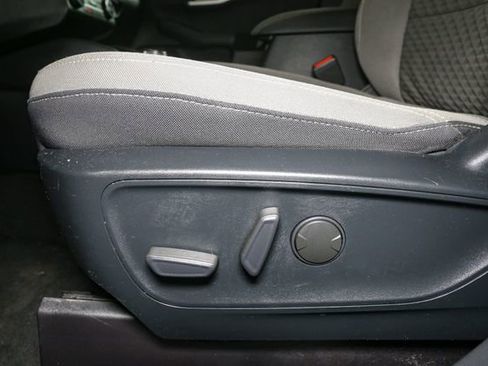 Used 2020 Ford Escape SE image 35