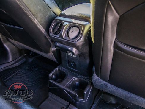 Used 2021 Jeep Gladiator Overland image 21