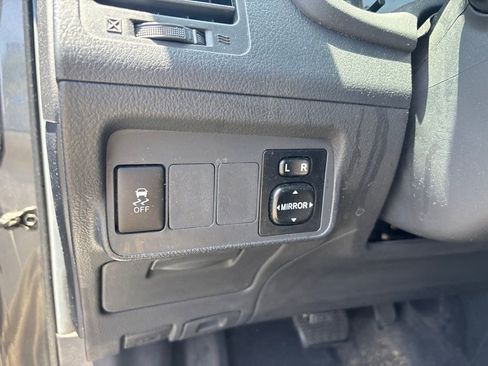 Used 2013 Toyota Corolla S FWD image 17