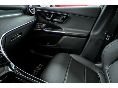 New 2026 Mercedes-Benz GLC 300 4MATIC image 18