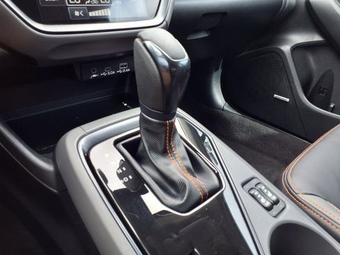 Used 2025 Subaru Crosstrek 2.5i Limited w/ Popular Package #3A image 29