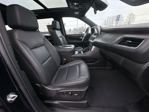 Used 2023 Chevrolet Tahoe Z71 w/ Luxury Package image 25