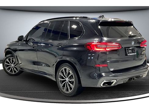 Used 2019 BMW X5 xDrive50i w/ M Sport Package image 13