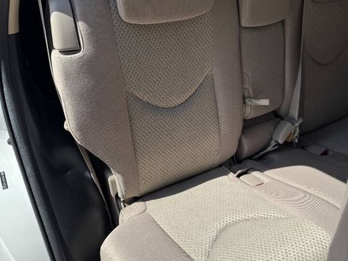 Used 2007 Toyota RAV4 4WD image 16
