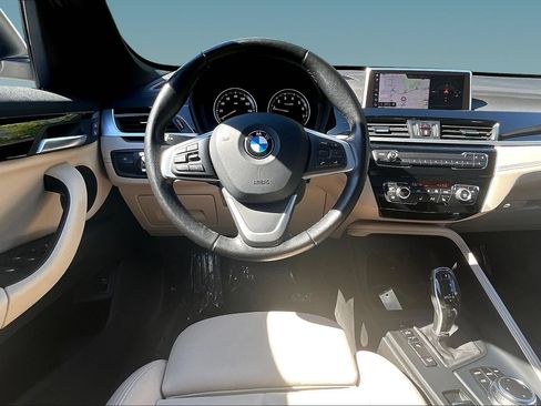 Used 2020 BMW X1 xDrive28i w/ Premium Package AWD/4WD image 8