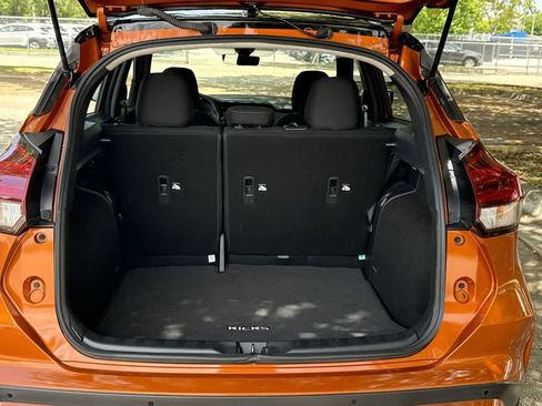 Used 2024 Nissan Kicks SR w/ Interior Electronics Package FWD image 25
