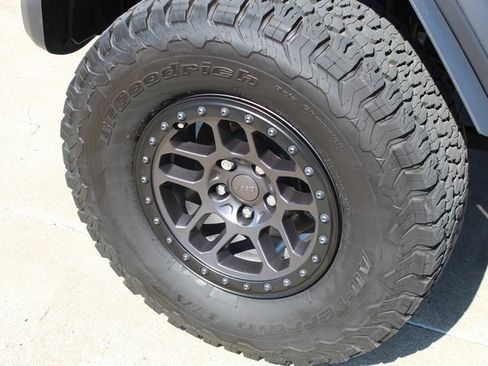 Used 2022 Jeep Wrangler Unlimited Sport image 3