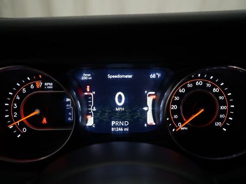 Used 2019 Jeep Wrangler Unlimited Sahara w/ Quick Order Package 24M Moab image 2