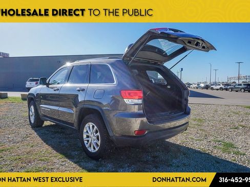 Used 2014 Jeep Grand Cherokee Laredo w/ 18" Wheel & 8.4" Radio Group image 30