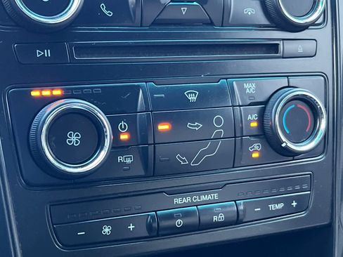 Used 2017 Ford Explorer Base image 23