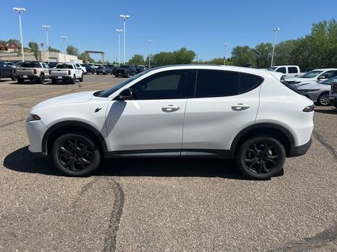 Used 2024 Dodge Hornet GT AWD/4WD image 6