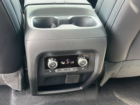 New 2027 GMC Acadia Elevation w/ Black Edition FWD image 19