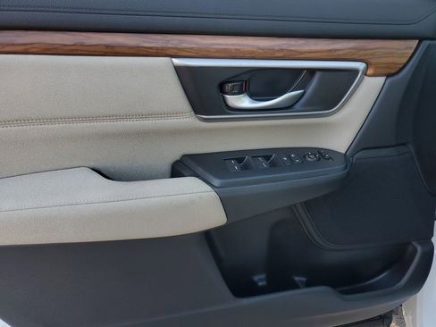 Used 2019 Honda CR-V EX image 18