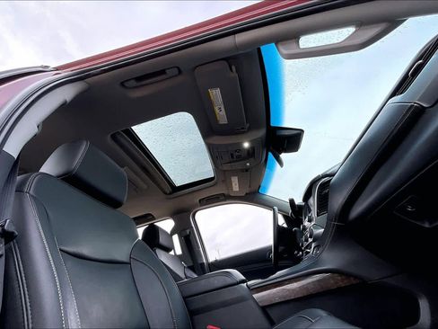 Used 2020 Chevrolet Tahoe LT image 14