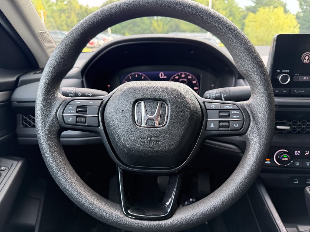 Certified 2024 Honda Accord EX image 18