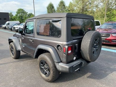 Used 2021 Jeep Wrangler Sport AWD/4WD image 2