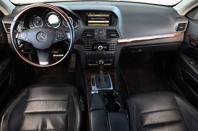 Used 2011 Mercedes-Benz E 550 Cabriolet w/ Premium 2 Pkg image 2