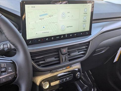 New 2026 Ford Escape SE image 11