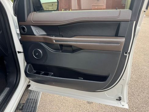 Used 2020 Ford Expedition Max King Ranch image 15