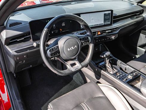 Used 2025 Kia K5 GT-Line w/ GT-Line Premium Package FWD image 8