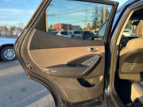 Used 2014 Hyundai Santa Fe Sport w/ Popular Equipment Package 02 image 19