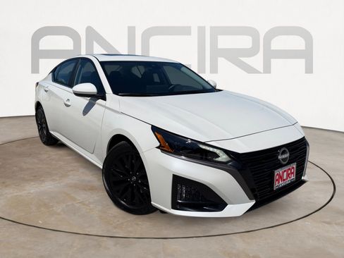 New 2026 Nissan Altima 2.5 SV FWD image 4
