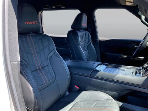 Certified 2025 Nissan Armada PRO-4X AWD/4WD image 9