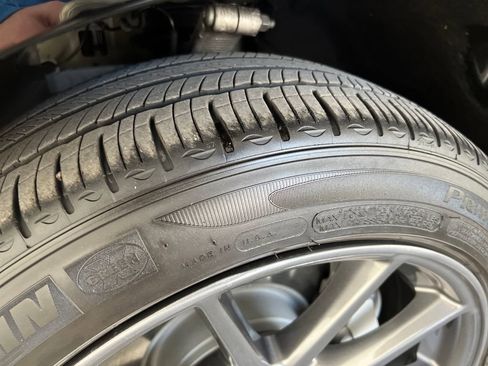 Used 2023 Tesla Model 3 Standard Range image 28