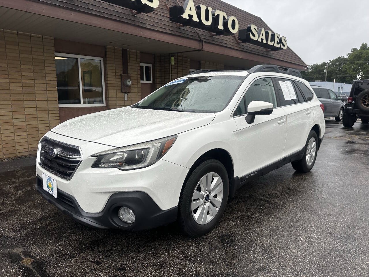 Used 2019 Subaru Outback 2.5i Premium AWD/4WD image 24