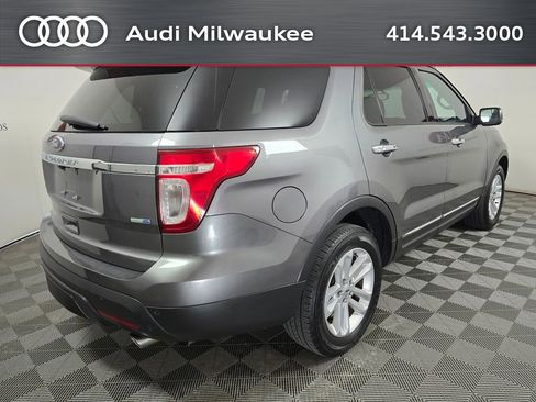 Used 2014 Ford Explorer XLT w/ Equipment Group 202A image 4