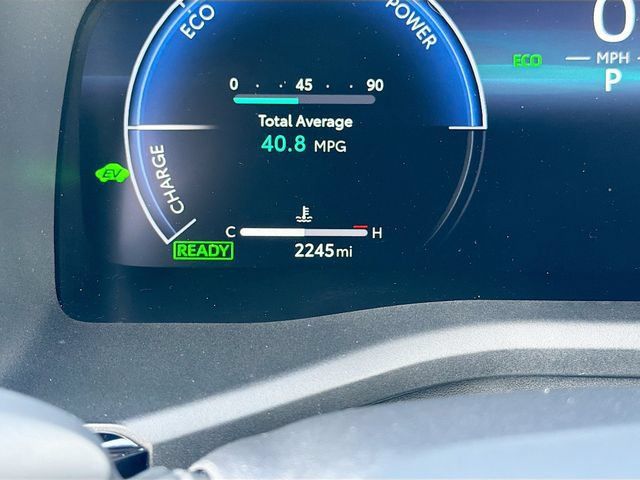 Used 2026 Toyota Camry XLE FWD image 12